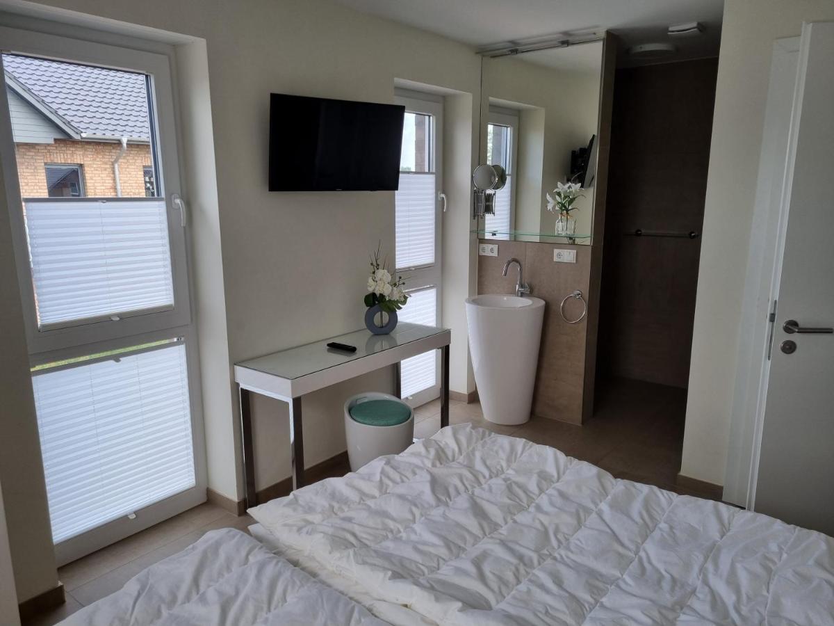 Neu!Moderne, Lichtdurchflutete Dhh, Zentral, Garten, Wallbox, Wlan Butjadingen Exteriér fotografie